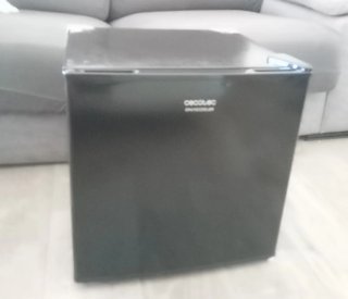 Nevera pequeña Cecotec 46L