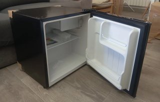 Nevera pequeña Cecotec 46L