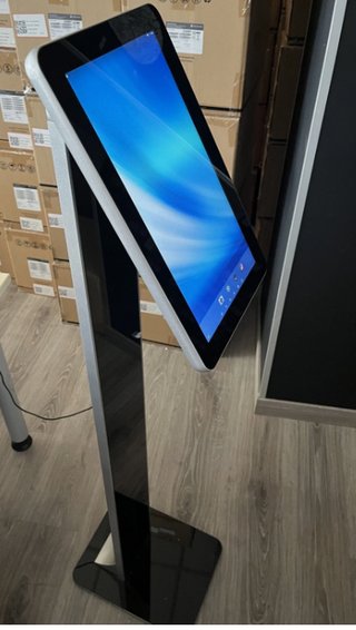 Kiosco Táctil Interactivo 15" Suelo