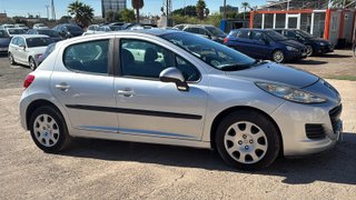 Peugeot 207 2011