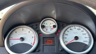 Peugeot 207 2011