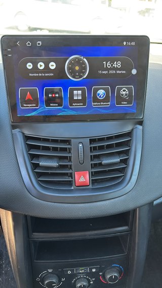 Peugeot 207 2011