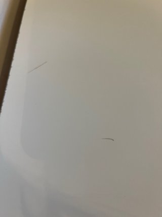 Cómoda 6 cajones Ikea blanca con tiradores de Zara