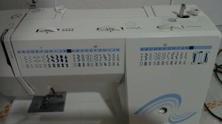 Máquina de coser SilverCrest 8750