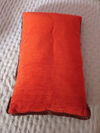 Cojín naranja 55x75