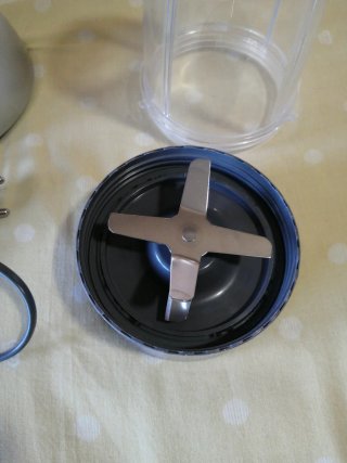Nutribullet NB 100 BATIDORA PERSONAL 500W