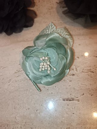 Lote tocados flores adornos