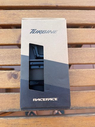 Pedales RaceFace Turbine Negros