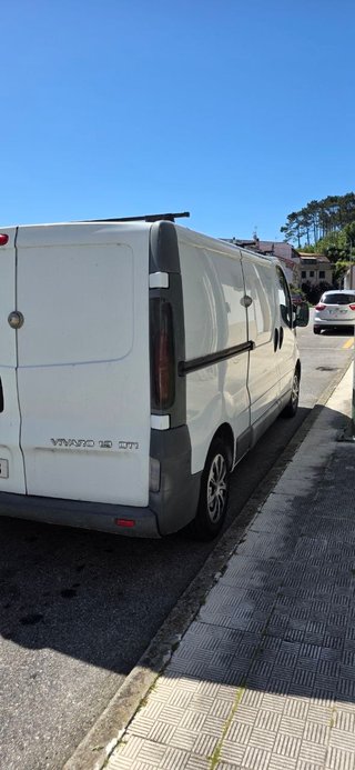 Opel Vivaro 2003
