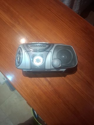 Radiocasete grabador Nevir NVR-416T