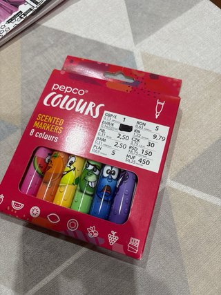 Pack papelería infantil: cuadernos y rotuladores