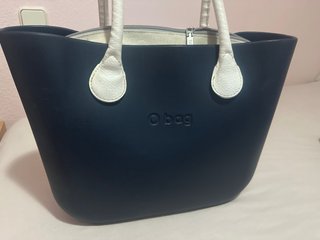 Bolso O bag azul y blanco grande