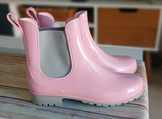 Botas de agua rosas