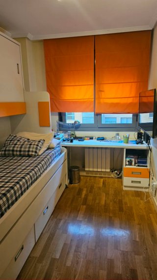 Dormitorio juvenil 3 camas + escritorio