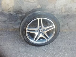 Llanta Mercedes 7.5x17 / 225 55 17
