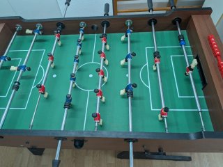 Futbolín de madera