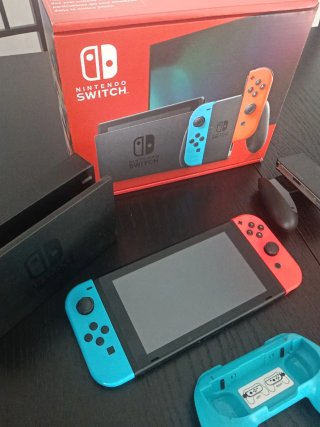 Nintendo Switch Azul/Rojo