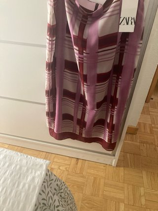 Falda Zara gasa cuadros rosa y morado