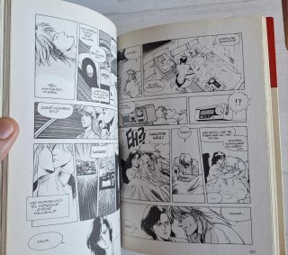 PsychoLand Rei Yumeno Planeta 1995 Novela Gráfica