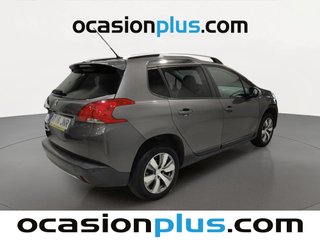 Peugeot 2008 BlueHDi 100 Style 73 kW (100 CV)