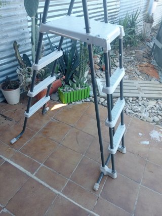 Piscina Intex XTR Azul