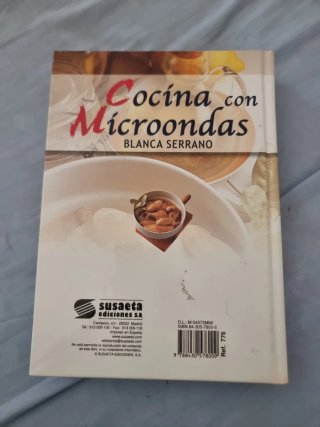 Cocina con microondas