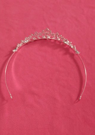 Tiara de novia plateada 10€ Diadema las dos 10€