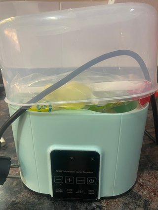 Esterilizador y Calienta Biberones 2 en 1