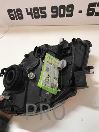 Faro renault kangoo izquierdo nuevo