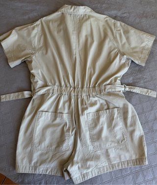 Mono corto Levis beige