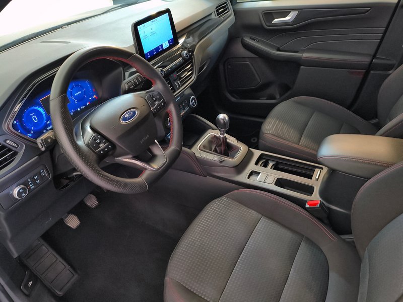 Ford Kuga ST-Line 1.5 EcoBlue 2021, foto 25