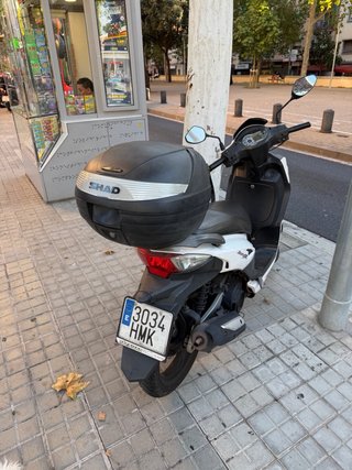 Moto SYM Symphony 125 Scooter