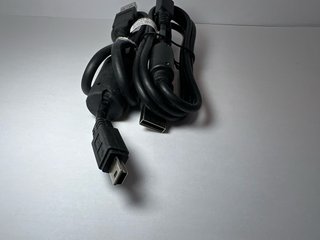 2 cavi USB Sony per fotocamera: dati e caricamento USB MICRO