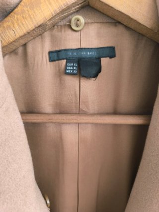 Abrigo invierno paño beige Zara