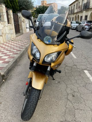 Honda CBF 1000
