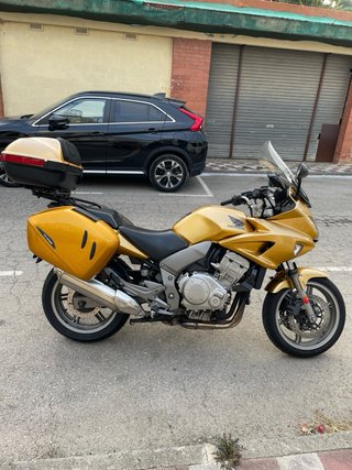 Honda CBF 1000