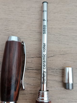 Bolígrafo Rollerball Madera Noble Artesanal