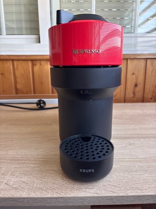 Cafetera Nespresso Krups Roja