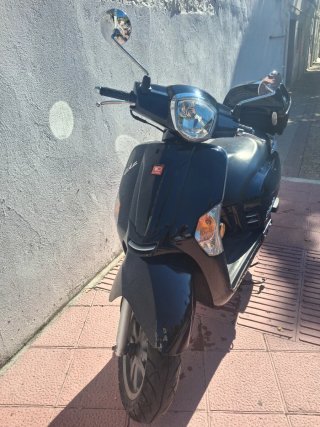 Kymco Like 50 Scooter Negra