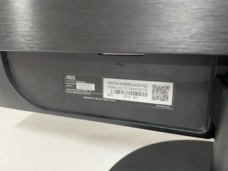 Monitor AOC 24”