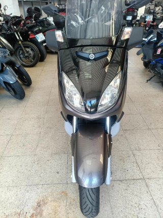 Yamaha X-MAX 250
