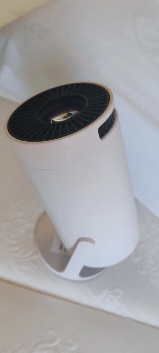 Mini Proyector LED Blanco y Negro
