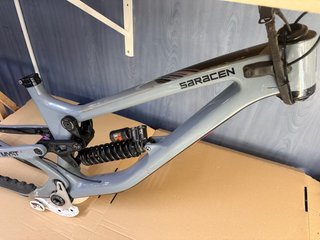 Cuadro Descenso Saracen Myst Carbon Talla L