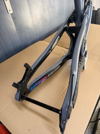 Cuadro Descenso Saracen Myst Carbon Talla L