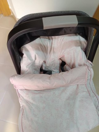Saco Maxi Cosi Rosa y Blanco