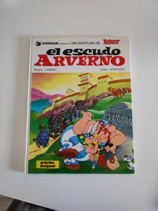 Asterix: El Escudo Arverno (Spanish edition of ...