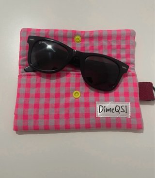 Funda para gafas, acolchada.