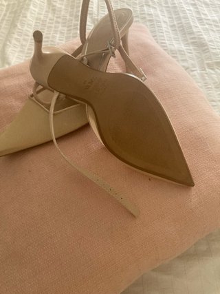 Zapatos Zara Talla 38 Beige