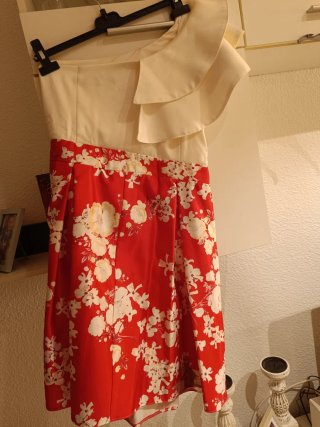 Vestido fiesta corto floral