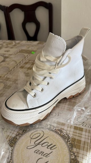 Zapatillas botín blancas